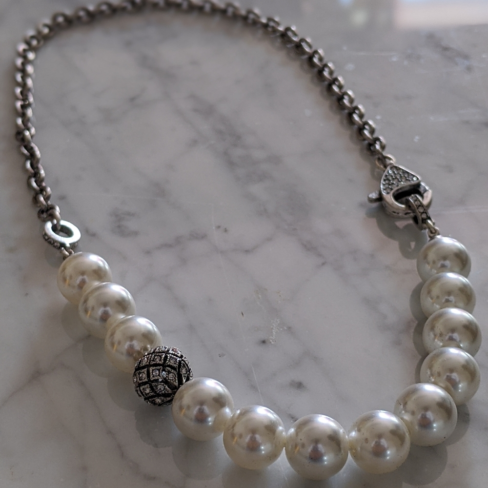Pearl chain snap necklace